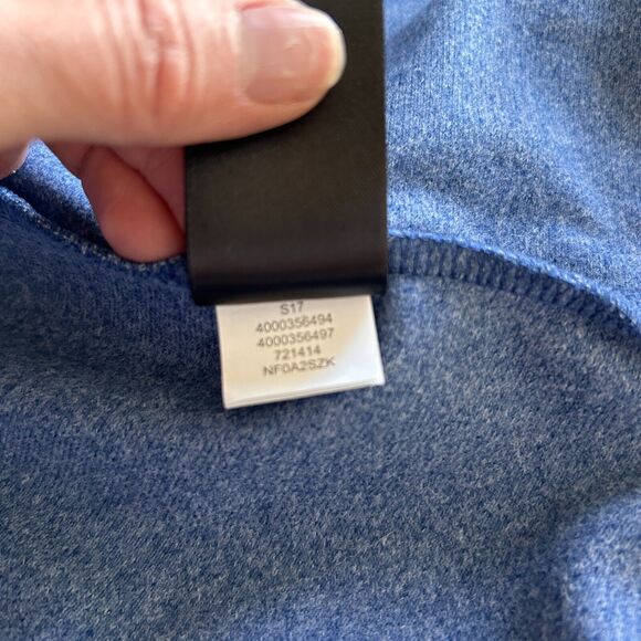 The North Face Women's Tri Climate Jacket in Midline Blue 3-in-1 Shell & Fleece - Picture 16 of 16